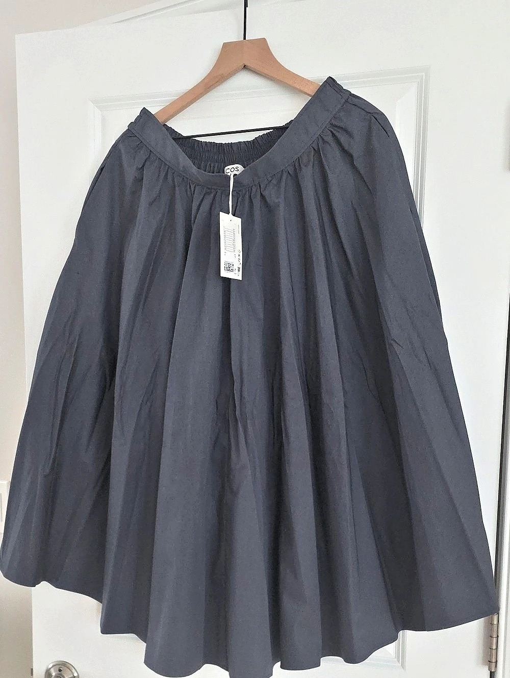 COS Voluminous Cotton Midi Skirt Dark GRAY/CHARCOAL EU 42